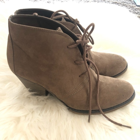 MIA lace up ankle boots size 10 Y2K Bohemian - Picture 2 of 5